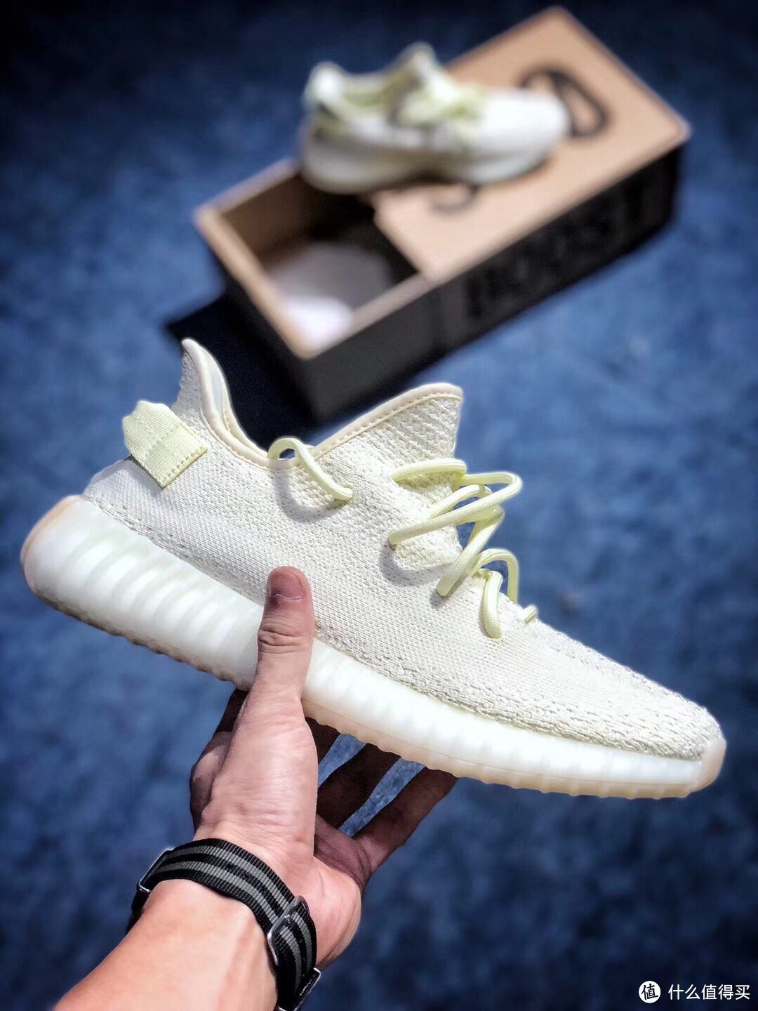 今年的小目标之一完成—Adidas 阿迪达斯 Yeezy Boost 350 V2 黄油椰子