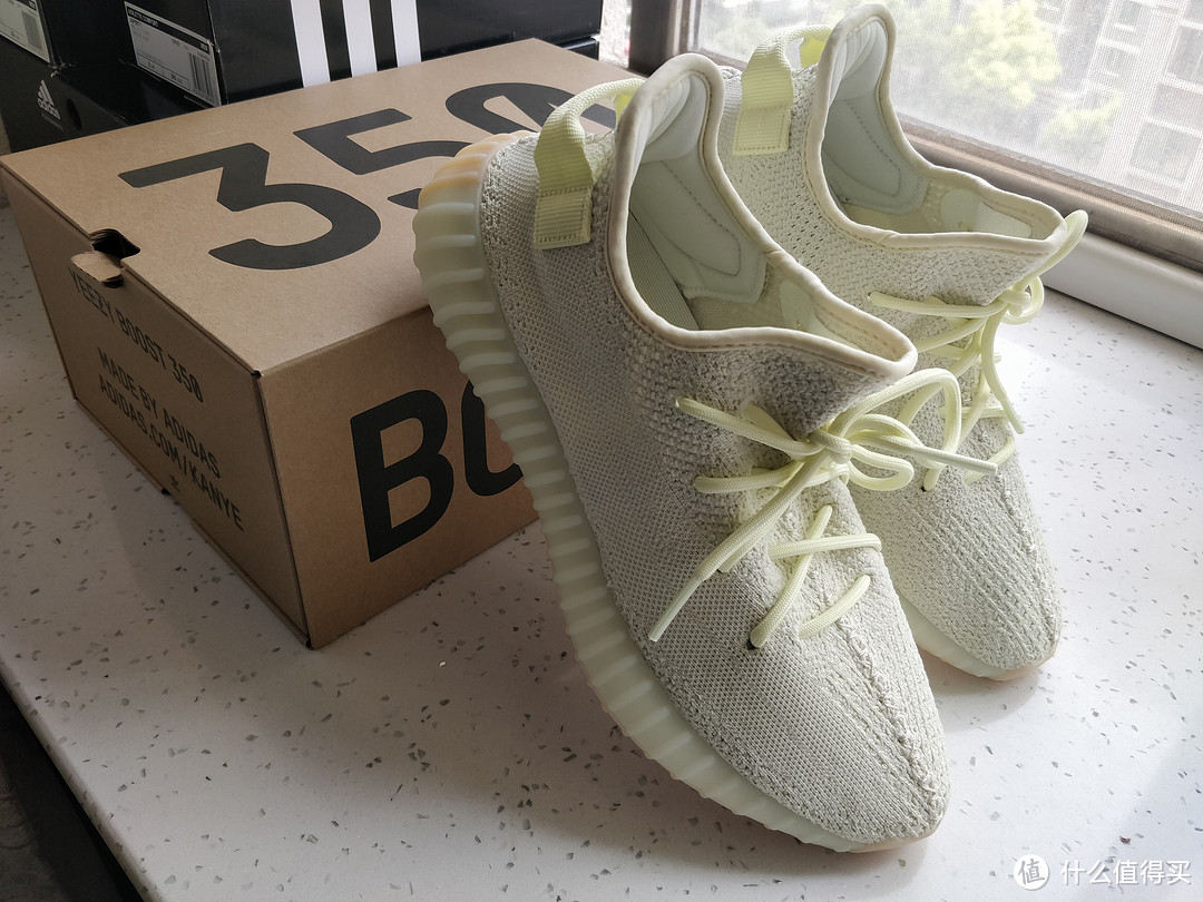 今年的小目标之一完成—Adidas 阿迪达斯 Yeezy Boost 350 V2 黄油椰子