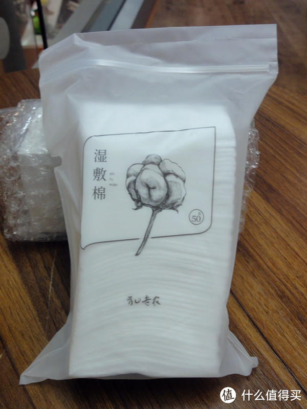 初次体验一瓶300ML的青山老农金钗石斛湿敷水