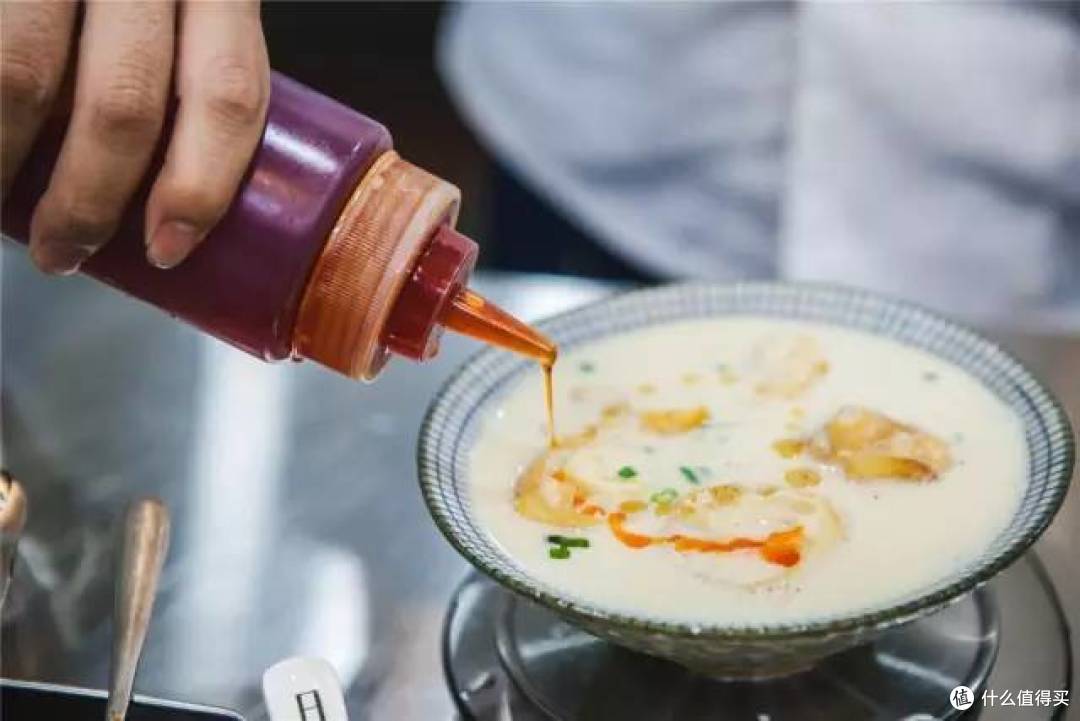 老婆晚上撒娇想吃油条粢饭？去日月光吧