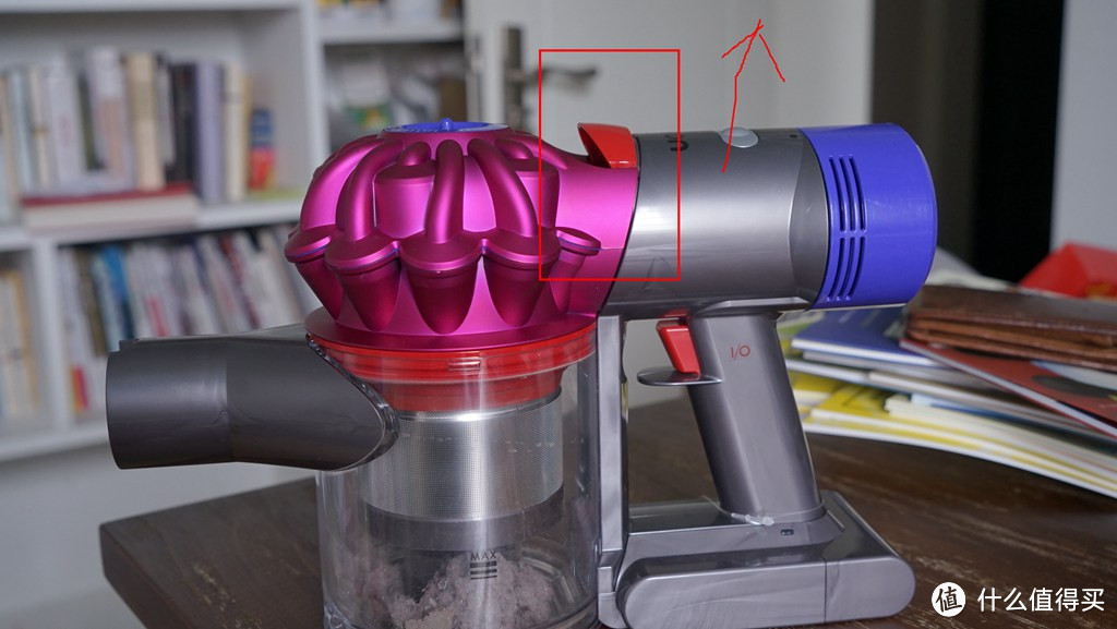 来自张大妈福利—Dyson 戴森 V7 EXTRA 吸尘器 开箱