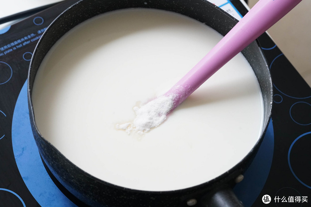 吃那么多假酸奶，何不试试在家DIY酸奶呢？