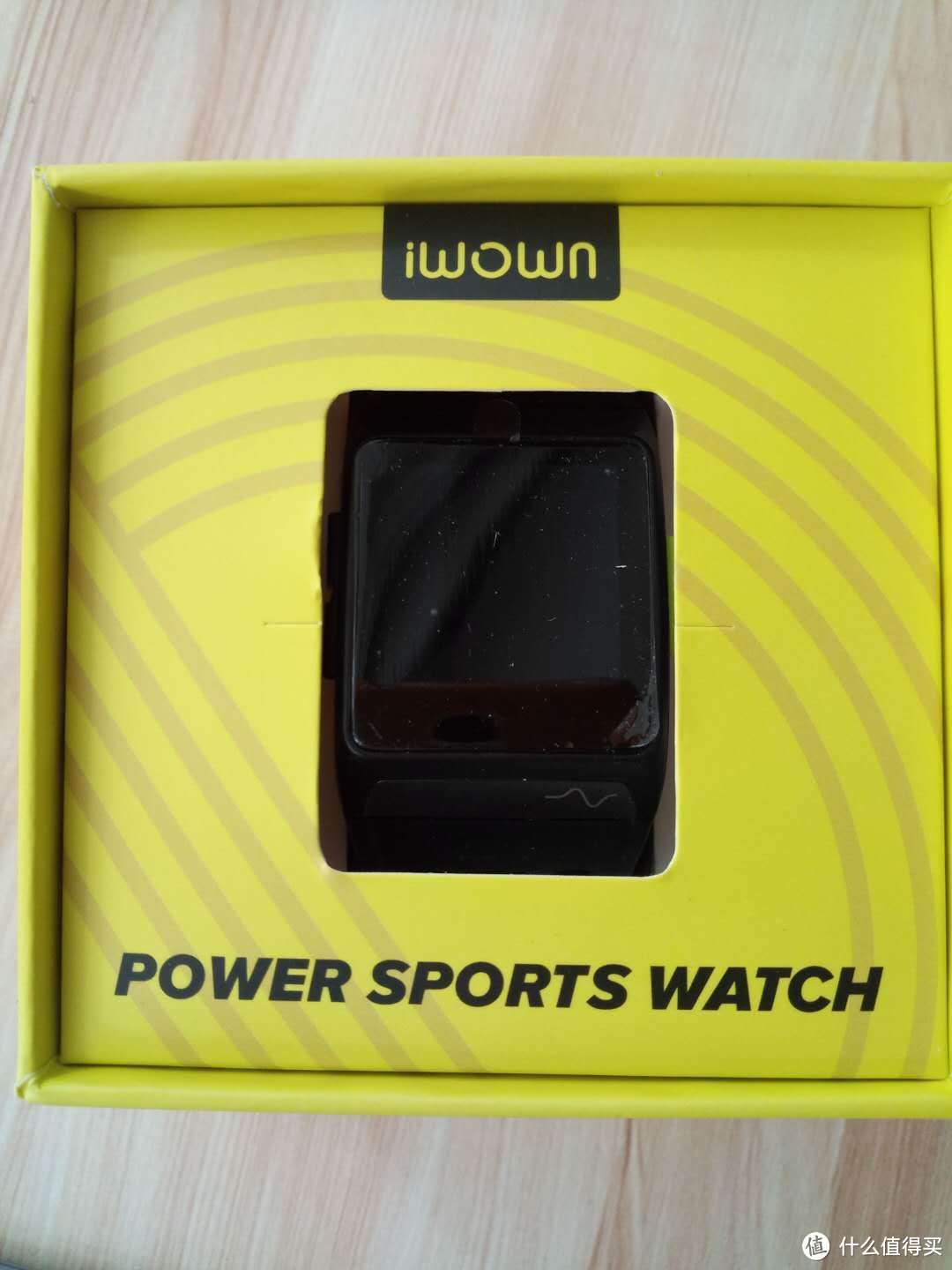 iWOWN埃微P1能量运动手表—运动随心而动！