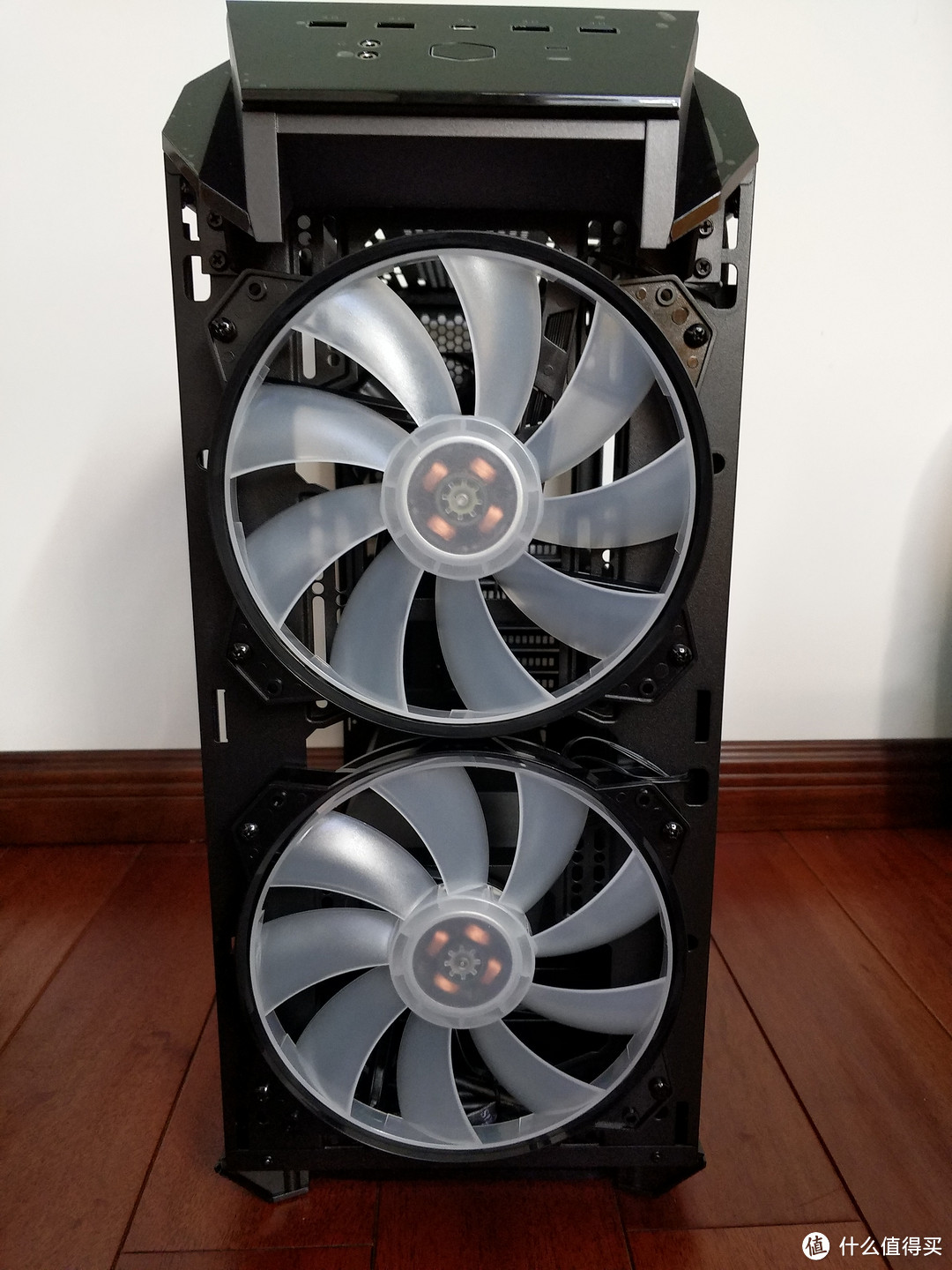 ARGB灯光秀---酷冷至尊MasterCase H500M游戏机箱评测