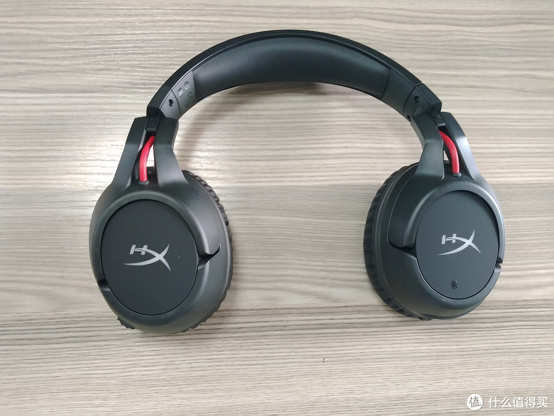 金士顿首款无线耳机HyperX Cloud Flight“天箭”开箱体验