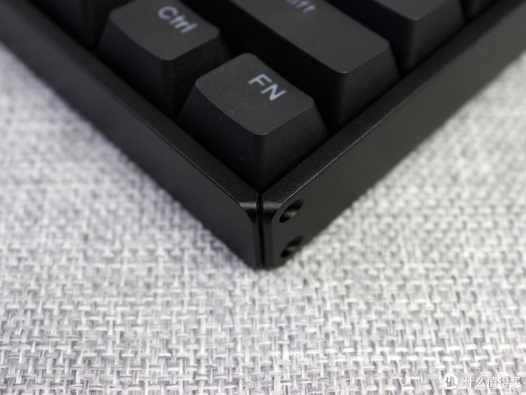 不一样的烟火,IQUNIX F60双模机械键盘 + ZOMO猫爪金属键帽众测报告