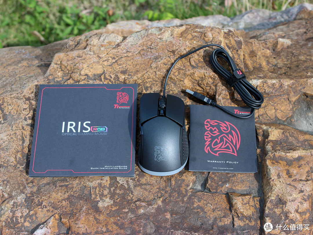 细节不错的入门级鼠标—Tt eSPORTS 曜越 IRIS 游戏鼠标 开箱体验分享