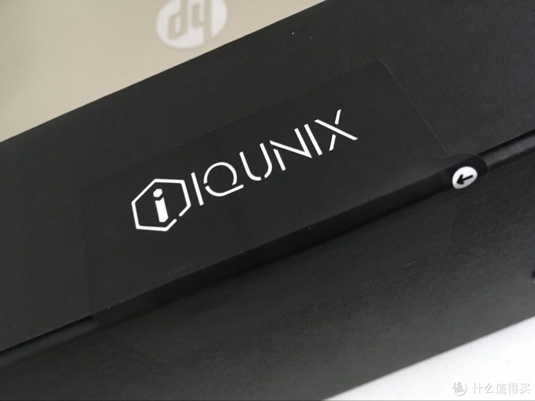 小巧玲珑，IQUNIX F60机械键盘+ZOMO仿生猫爪金属键帽轻分享