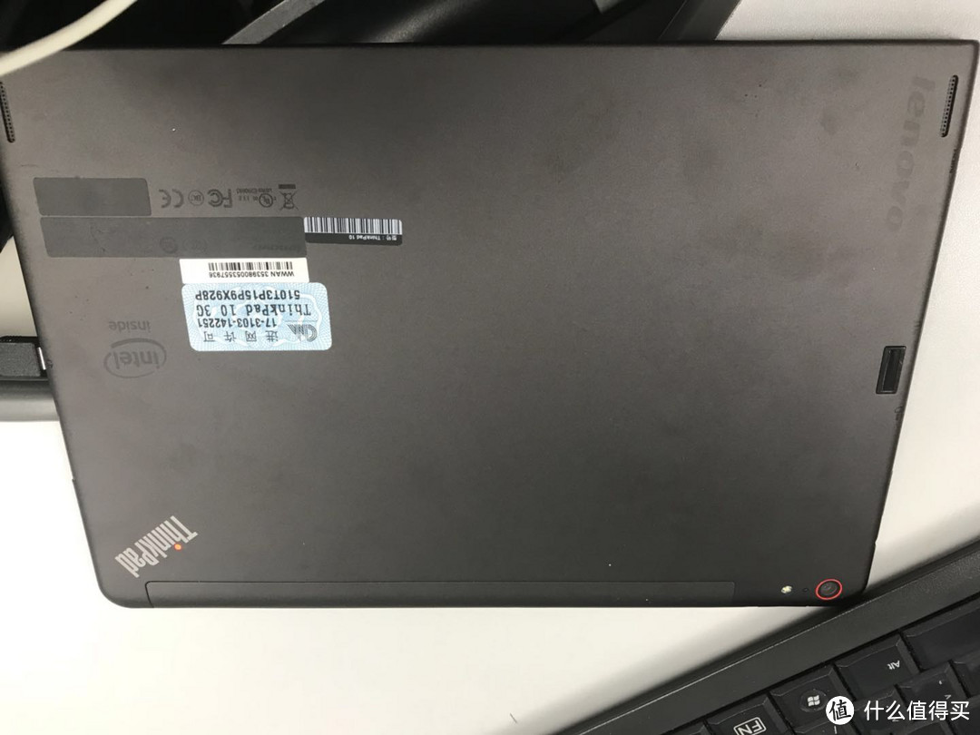 尴尬的产物 ThinkPad Tablet 10