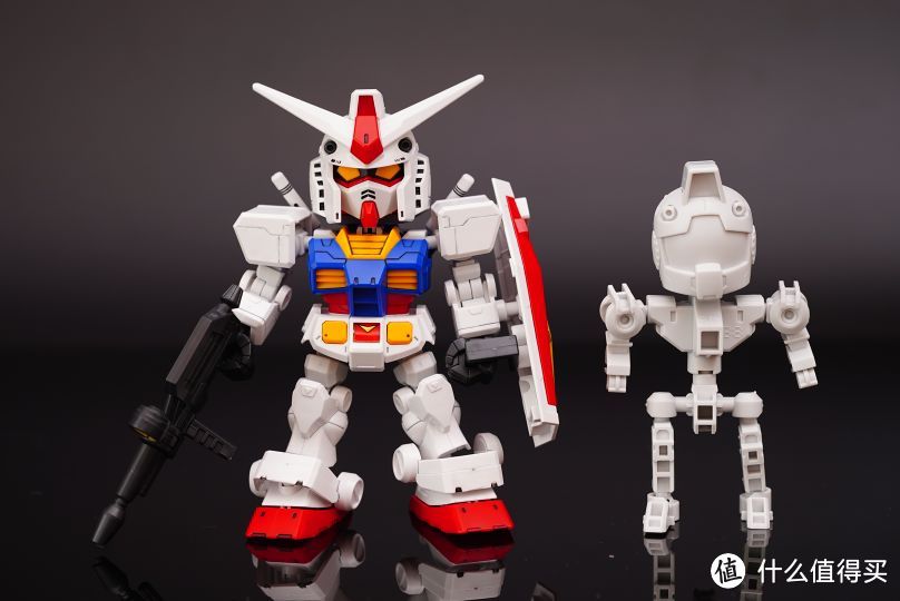 SD还能带骨架？BANDAI 万代 新系列 SDCS RX78-2 模型评测