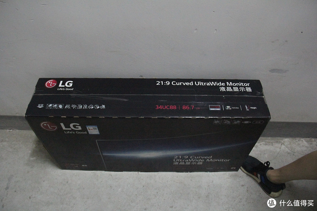 据说带鱼屏看片儿很爽？—LG 34UC88-B 显示器 日常使用感受总结