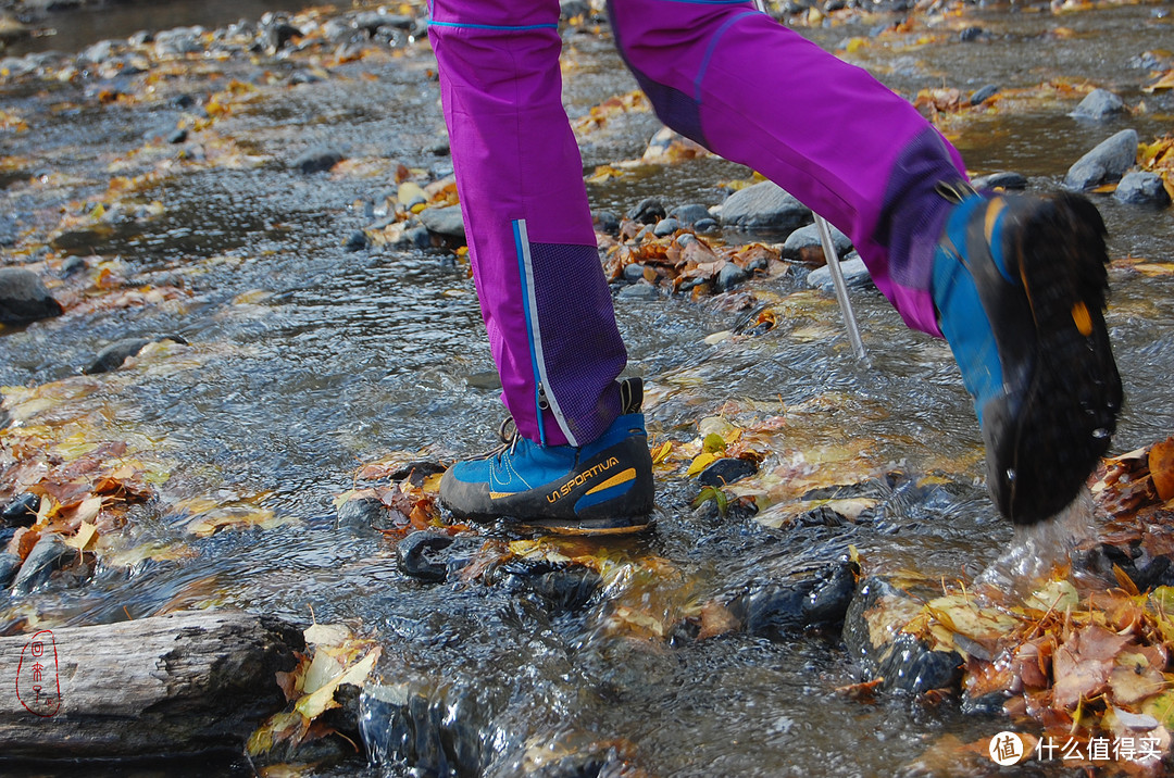 防水透气又防滑， LA SPORTIVA BOULDER X MID GTX防水登山鞋体验