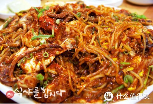 天热懒得做饭？来一盘韩式海鲜意面，开胃又省心