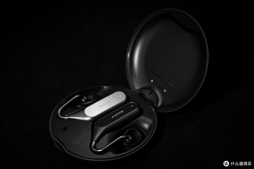 在一个充满背景音乐的世界里,SONY 索尼 Xperia ear duo 蓝牙耳机 使用分享