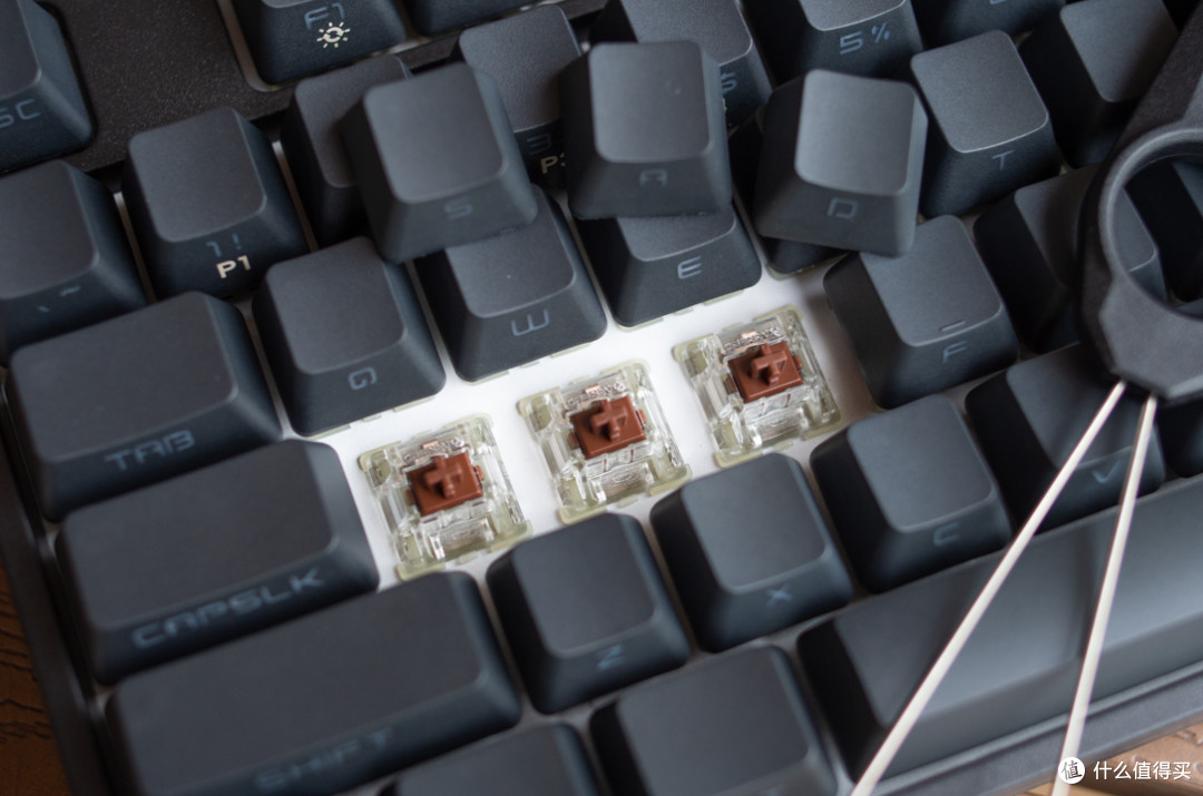 人生第一把PBT侧刻RGB茶轴机械键盘—CoolerMaster 酷冷至尊 CK372 机械键盘轻体验
