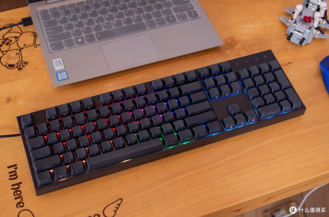 人生第一把PBT侧刻RGB茶轴机械键盘—CoolerMaster 酷冷至尊 CK372 机械键盘轻体验