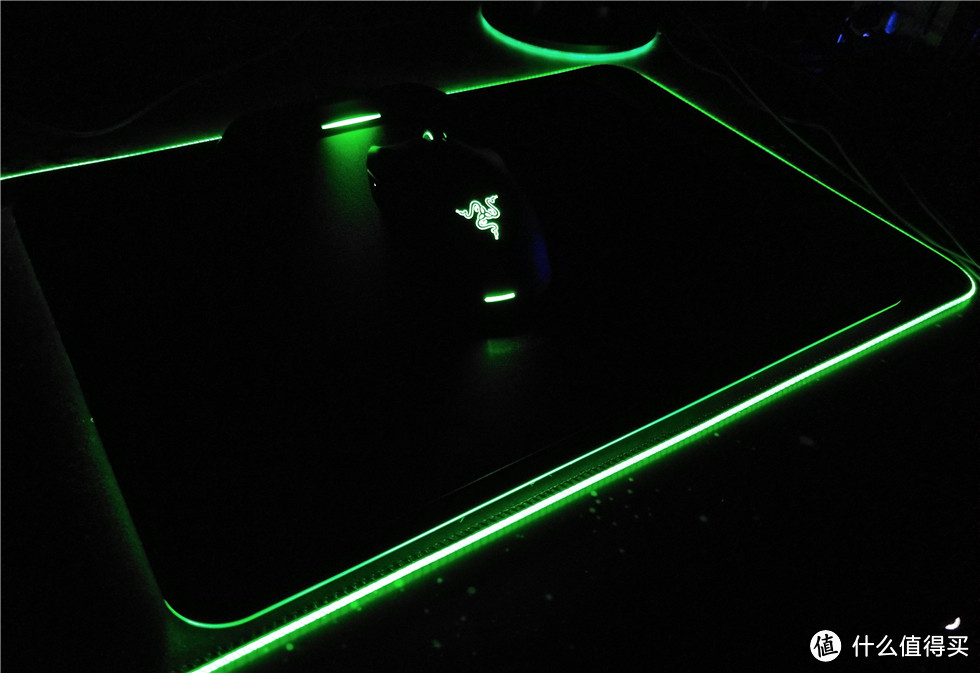 不仅无线，还有无线供电的鼠标—Razer 雷蛇 曼巴眼镜蛇超级版+烈焰神虫超级版开箱