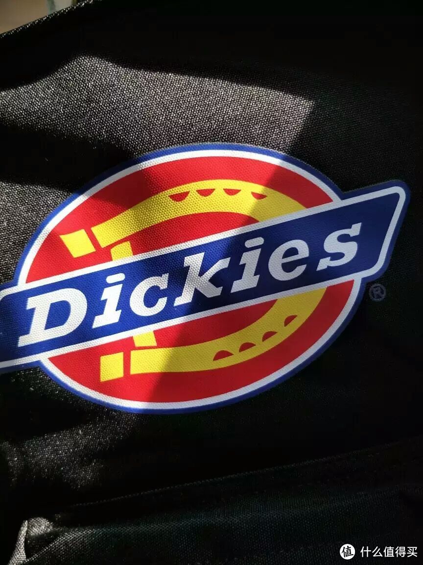 新买了一个包，Dickies 双肩背包晒