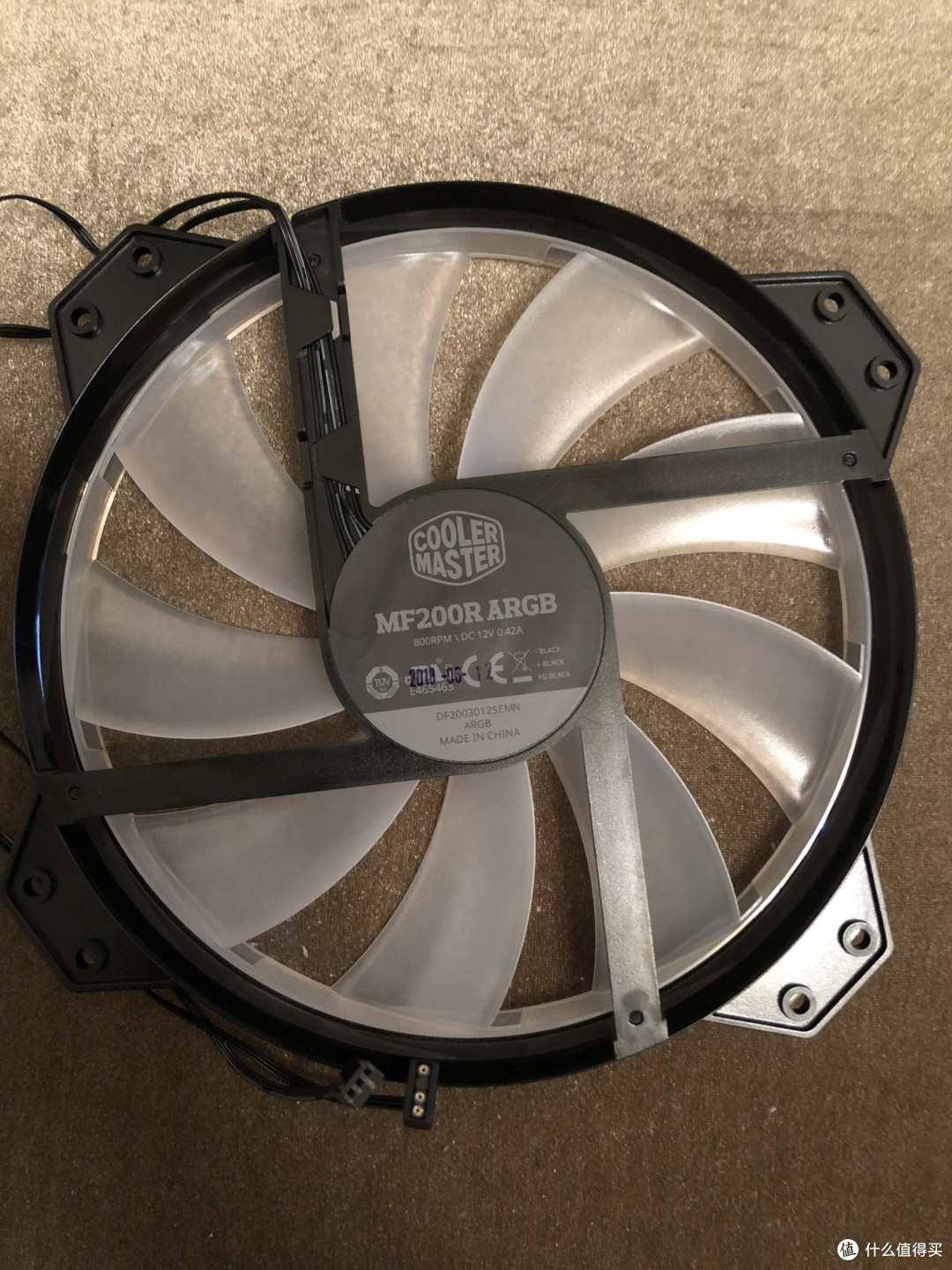 外骚与性能的抉择?鱼和熊掌的结合体--酷冷至尊 H500M ARGB游戏机箱评测