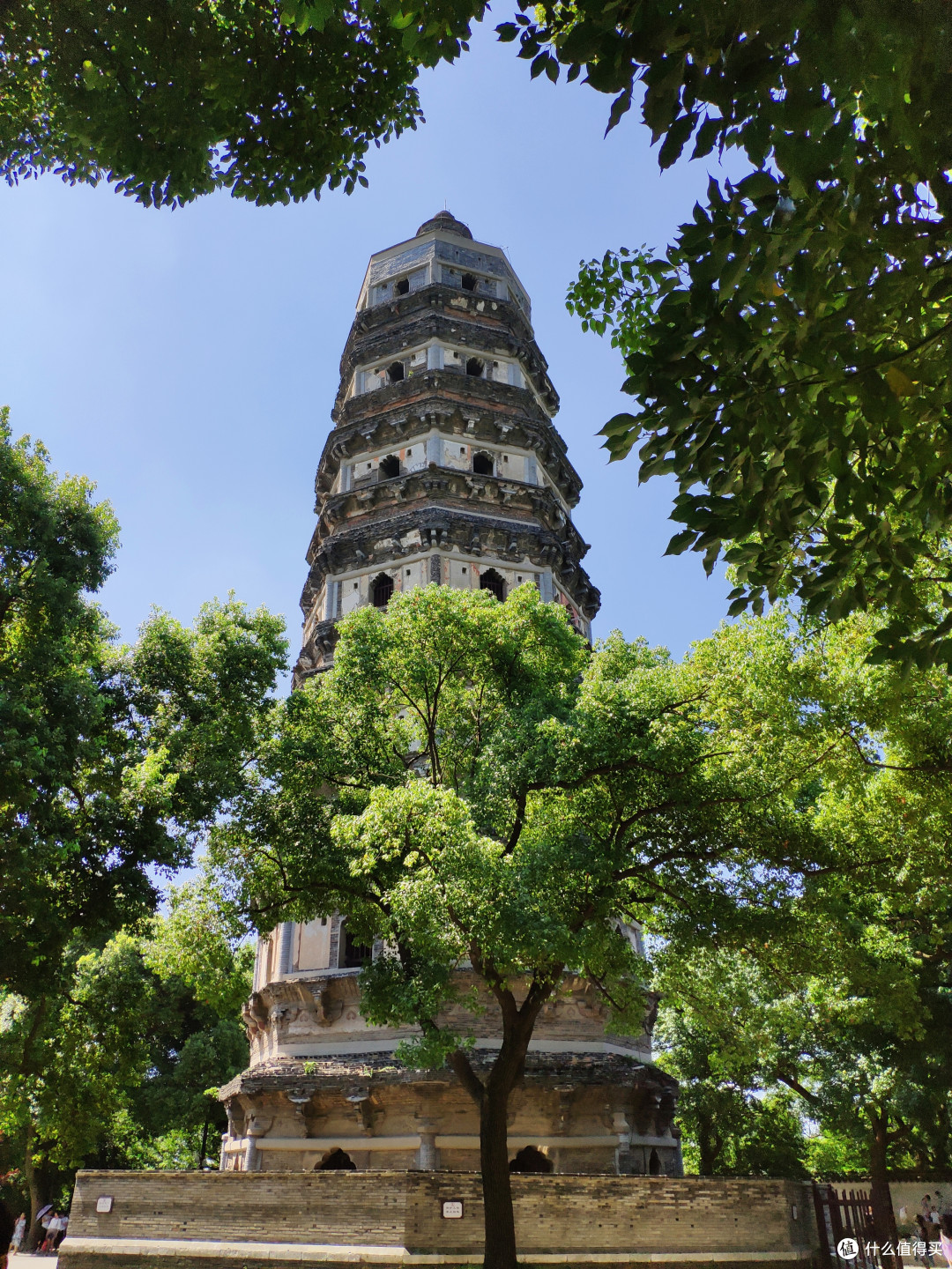 虎丘塔