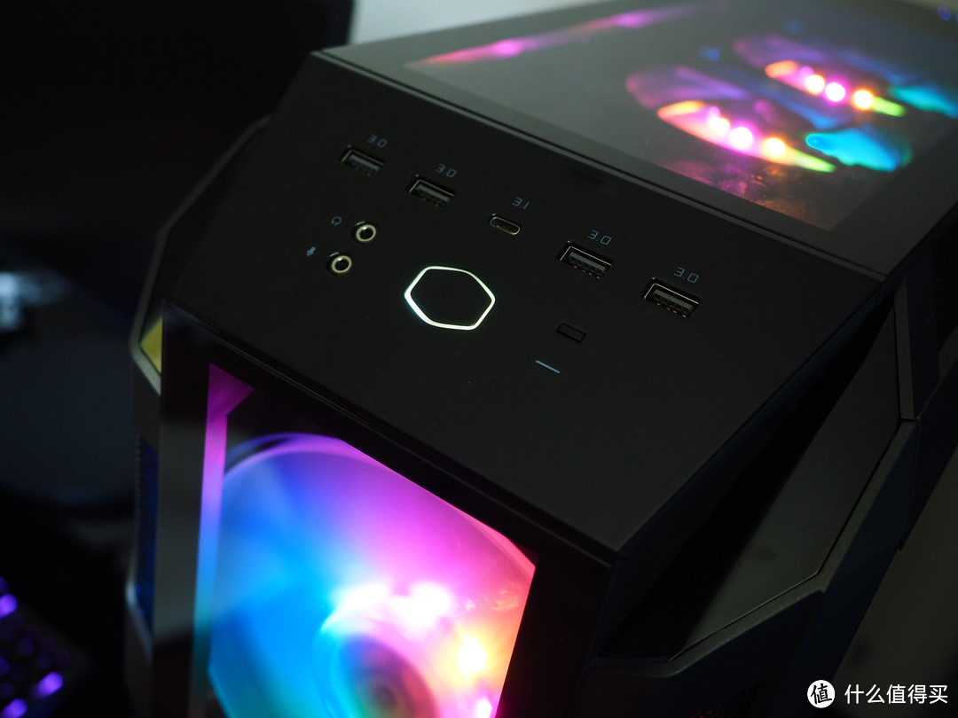 狂放不羁的RGB——酷冷至尊 H500M ARGB游戏机箱