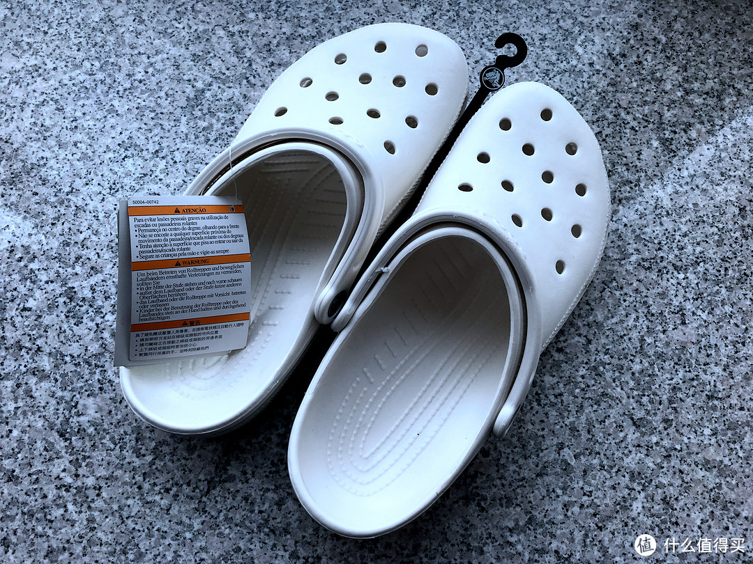 一而再，再而三，三而继续买下去—能一双鞋过夏的Crocs 卡骆驰 户外拖鞋开箱晒单