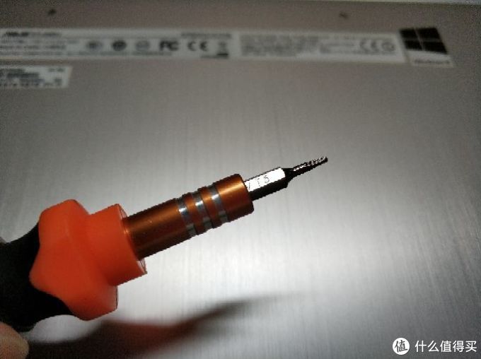 你的电池还好吗？是时候给笔记本电脑换块电池了