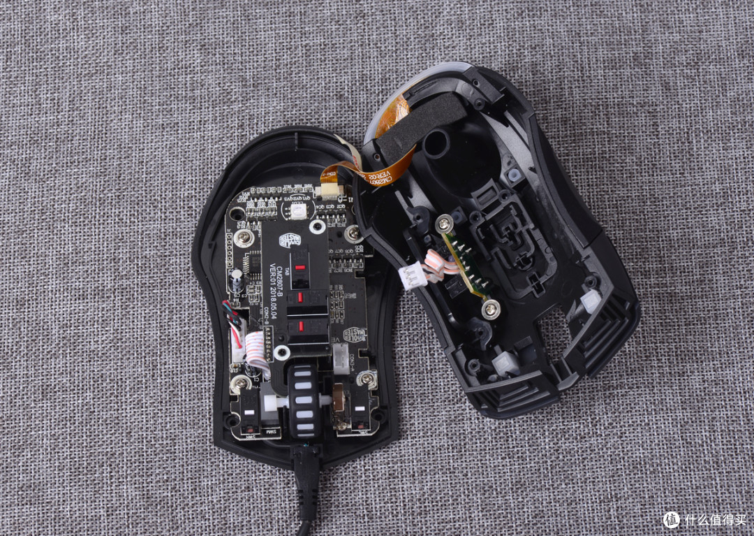 免驱RGB吃鸡鼠标—酷冷至尊 CM310 评测