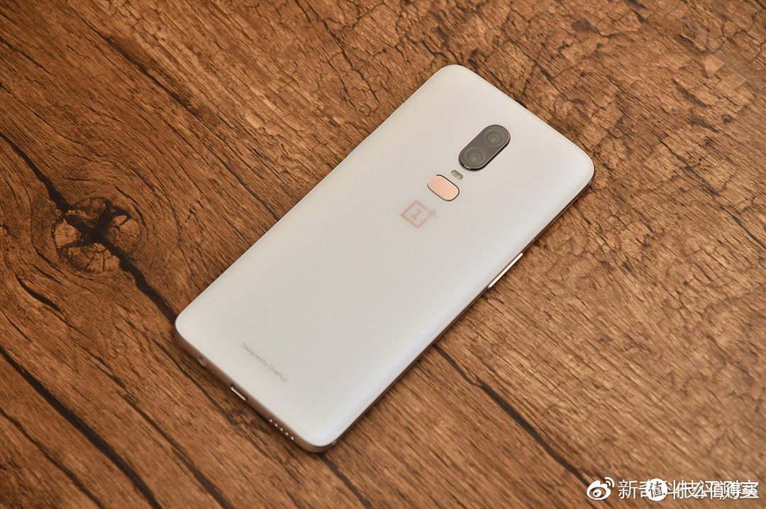 有小遗憾，但依然是一部“水桶机”：ONEPLUS 一加6 手机深度体验有感