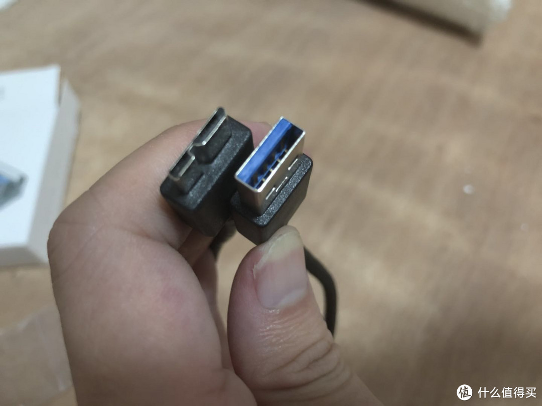 高颜值的分线器—京造 USB3.0透明分线器体验