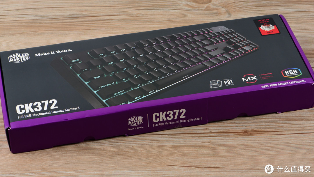 侧刻才是最友好的刻字方式：酷冷至尊 CK372 侧刻RGB机械键盘
