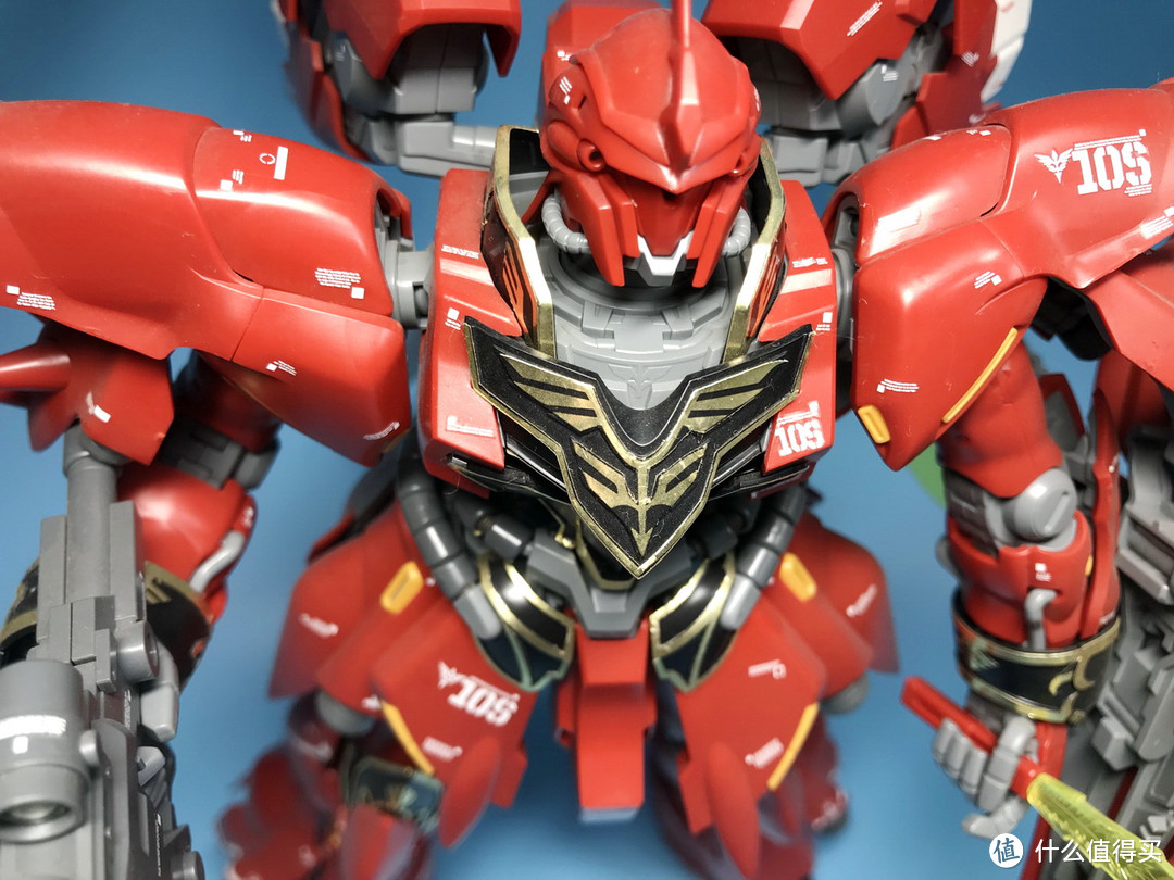 万代 BANDAI 高达 MG M167 MSN-06S Sinanju 新安洲