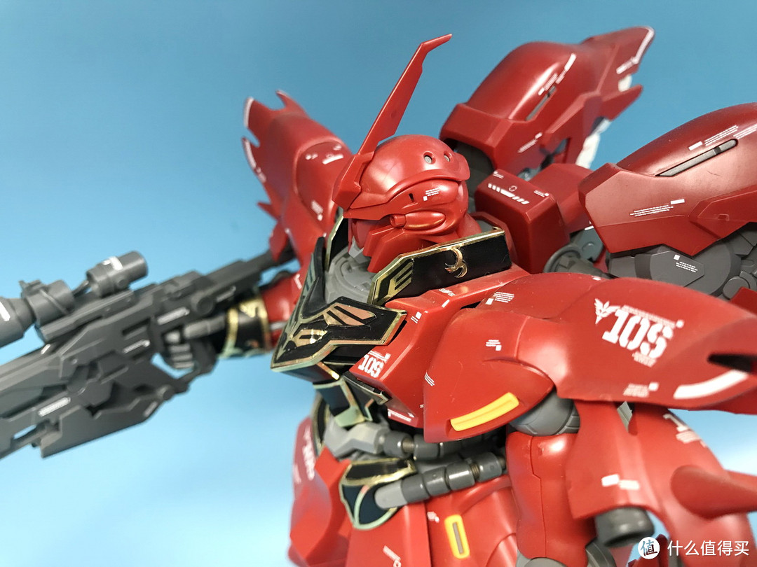 万代 BANDAI 高达 MG M167 MSN-06S Sinanju 新安洲