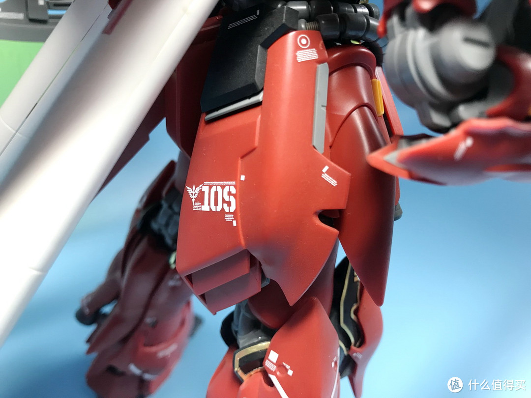 万代 BANDAI 高达 MG M167 MSN-06S Sinanju 新安洲