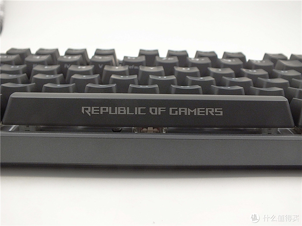 ROG键盘非典型使用报告—ASUS 华硕 ROG Strix Flare 电竞机械键盘开箱