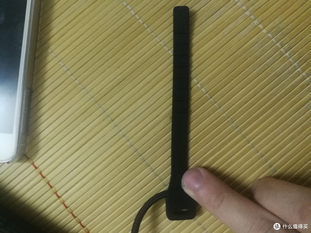 颜值大于一切—IWALK Crazy cable小魔兽三合一移动电源充电线简评快测