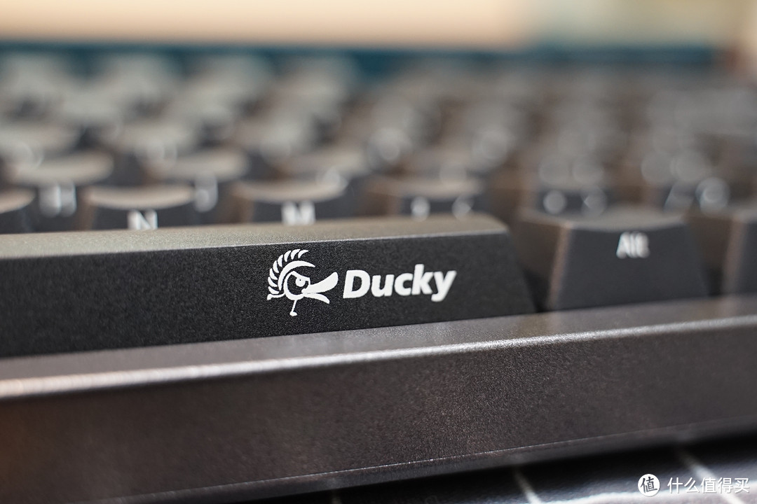 丢掉华而不实，选择Ducky3108 红轴机械键盘