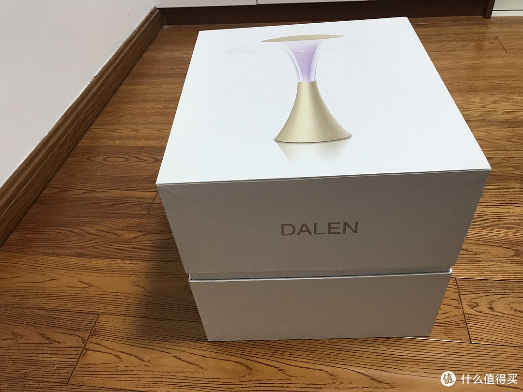 七夕快到了，如果老婆想买一款1000元的台灯，你会怎么样？DALEN 达伦 2X PLUS 台灯开箱