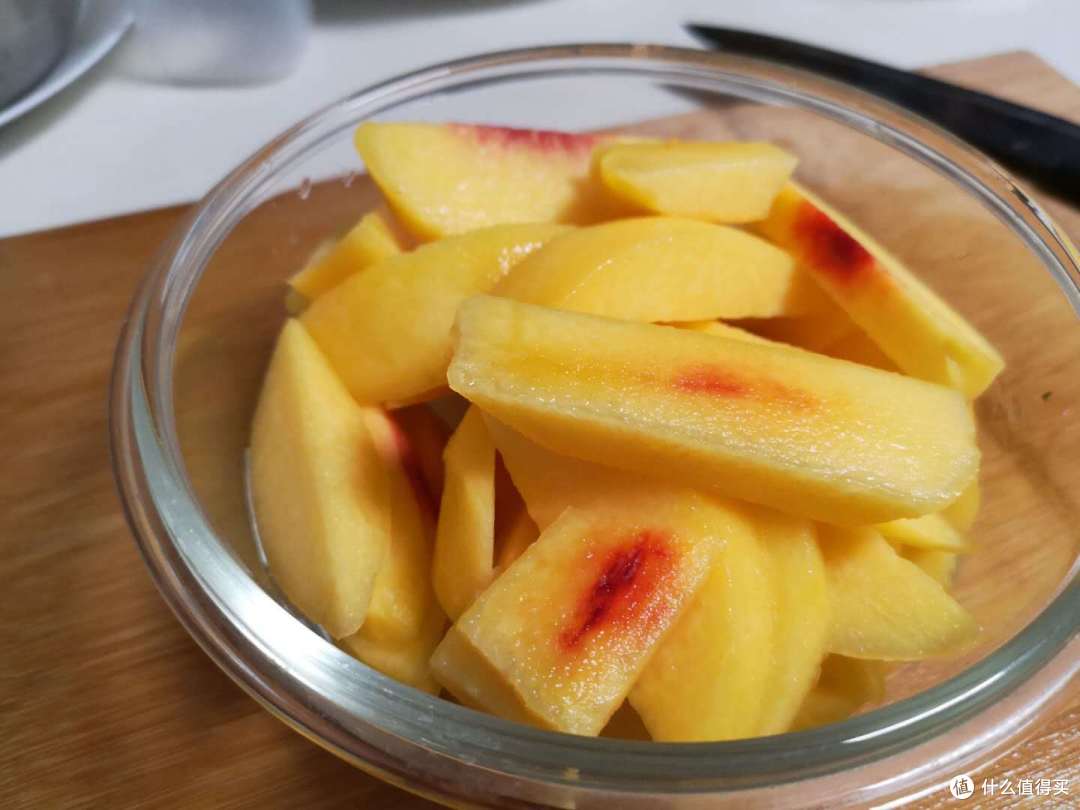 千方百计吃黄桃黄桃果酱紫苏桃子姜做法