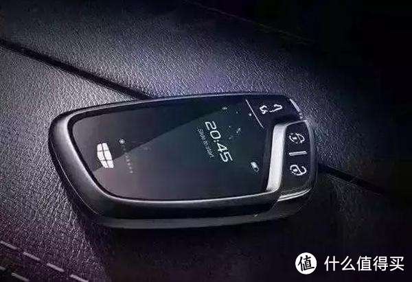 装X钥匙,我没买,手机端可以遥控的。