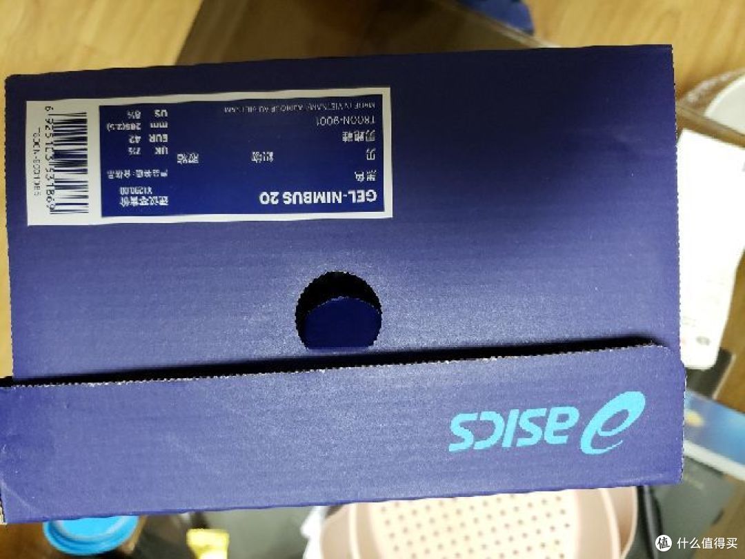 买新不买旧?买ASICS 亚瑟士 Nimbus19 跑鞋真的不如买20吗?
