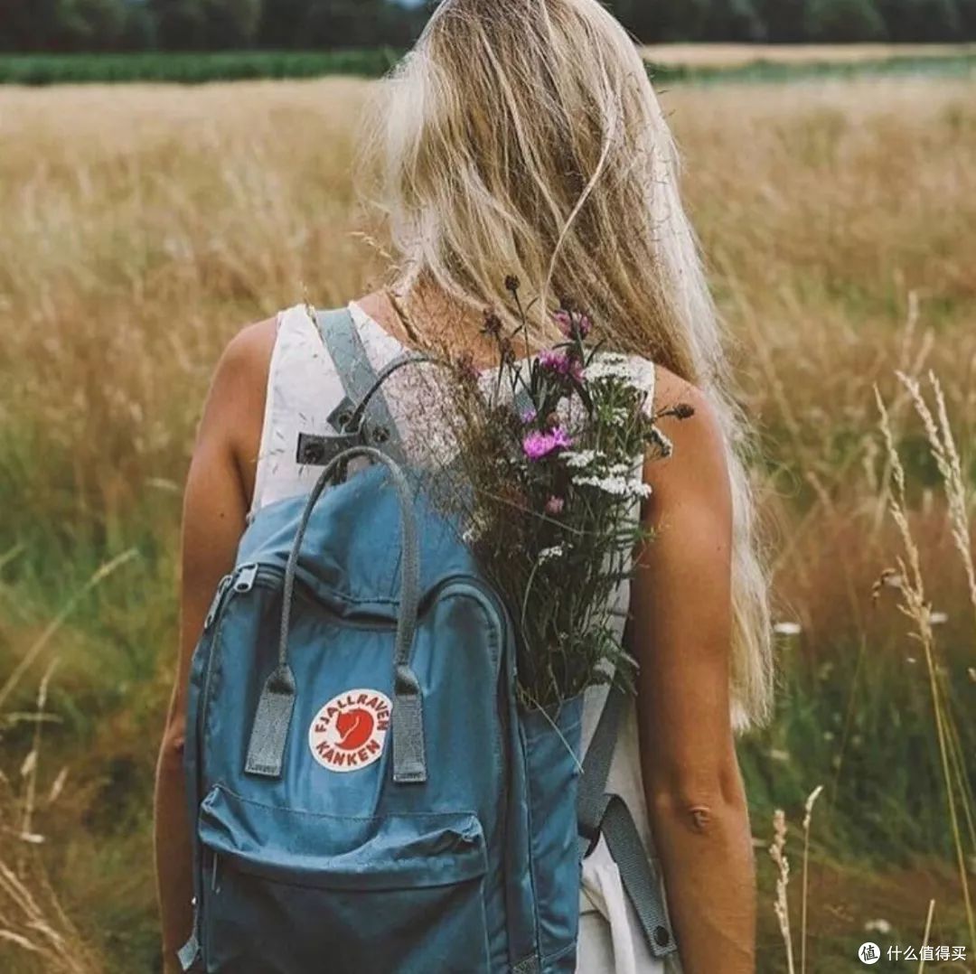 要装东西,要时髦,还要实用—旅行达人们,都用什么包包?
