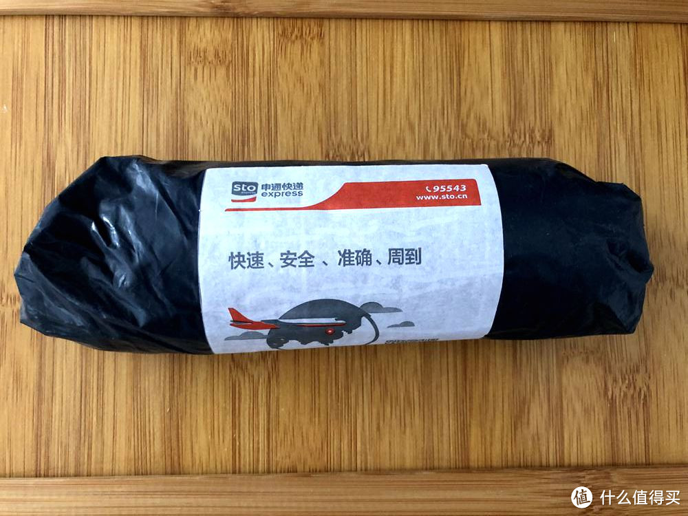 不只会卖萌的萌物,临危救命的 iWALK Crazy cable 小魔兽三合一移动电源充电线