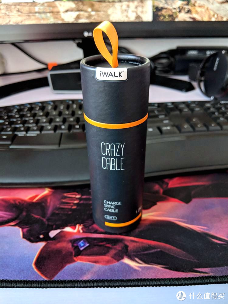 不只会卖萌的萌物,临危救命的 iWALK Crazy cable 小魔兽三合一移动电源充电线