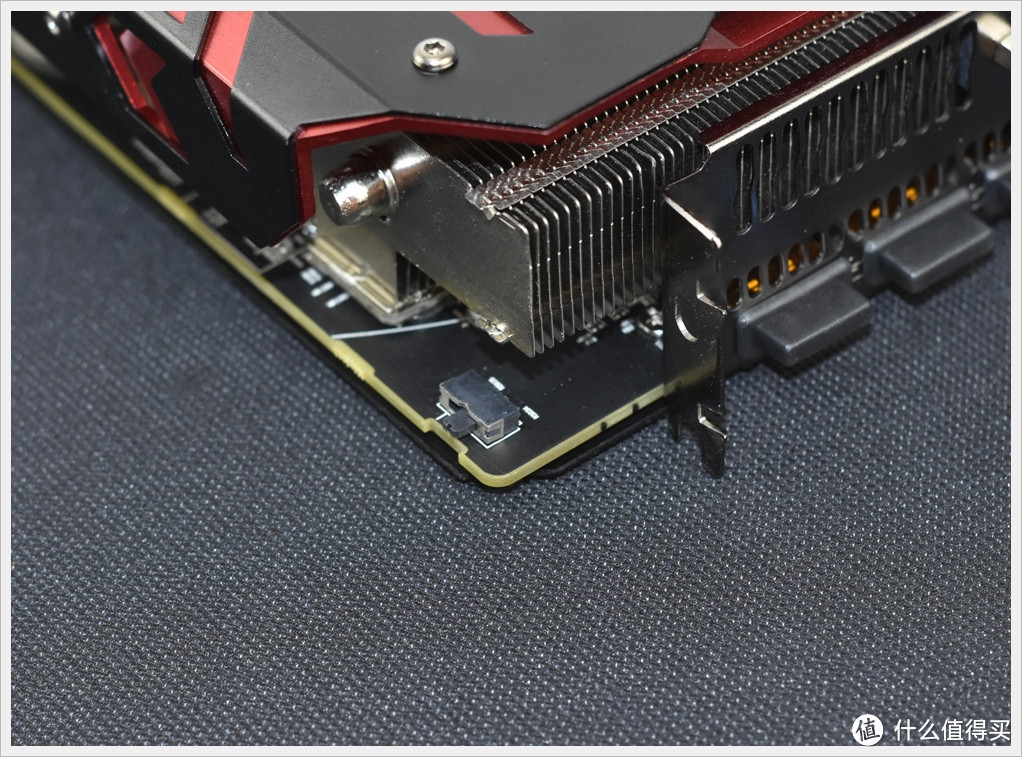 恶魔骨傲天归来—Dataland 迪兰 RX 580 8G DEVIL 台式机电脑游戏独立显卡 开箱体验