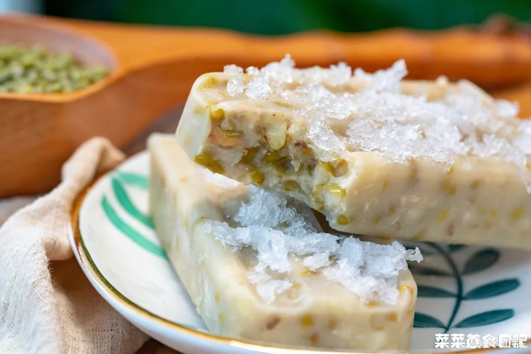 你真的会熬绿豆吗?驱赶炎热夏天利器,清凉解暑的绿豆冰棒特好做!