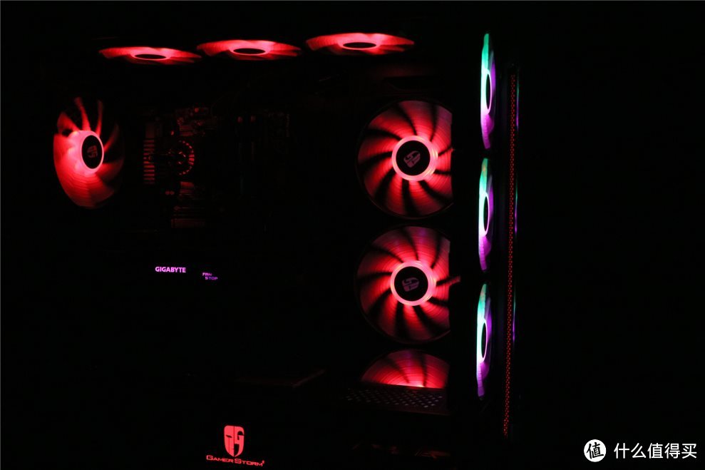 DEEPCOOL 九州风神 魔影CF120 RGB风扇套装 ：轻松开启RGB灯光之旅！