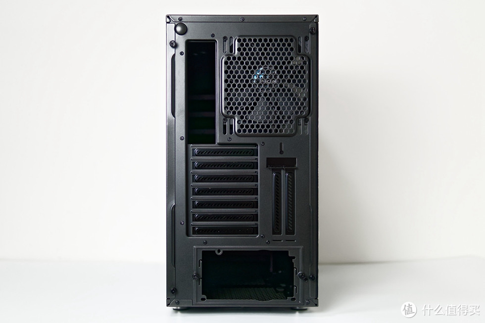 FRACTAL DESIGN DEFINE R6 TG 机箱评测