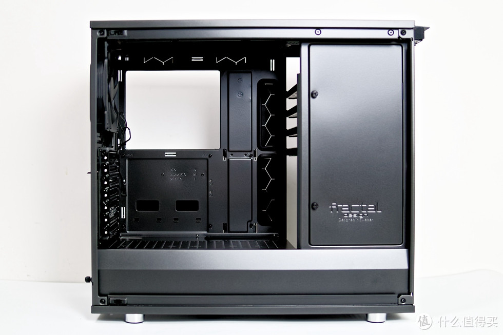 FRACTAL DESIGN DEFINE R6 TG 机箱评测