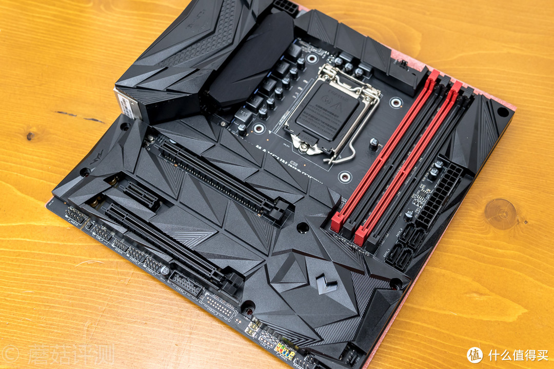 B360也能玩上全装甲覆盖?—铭瑄终结者B360W 深度评测